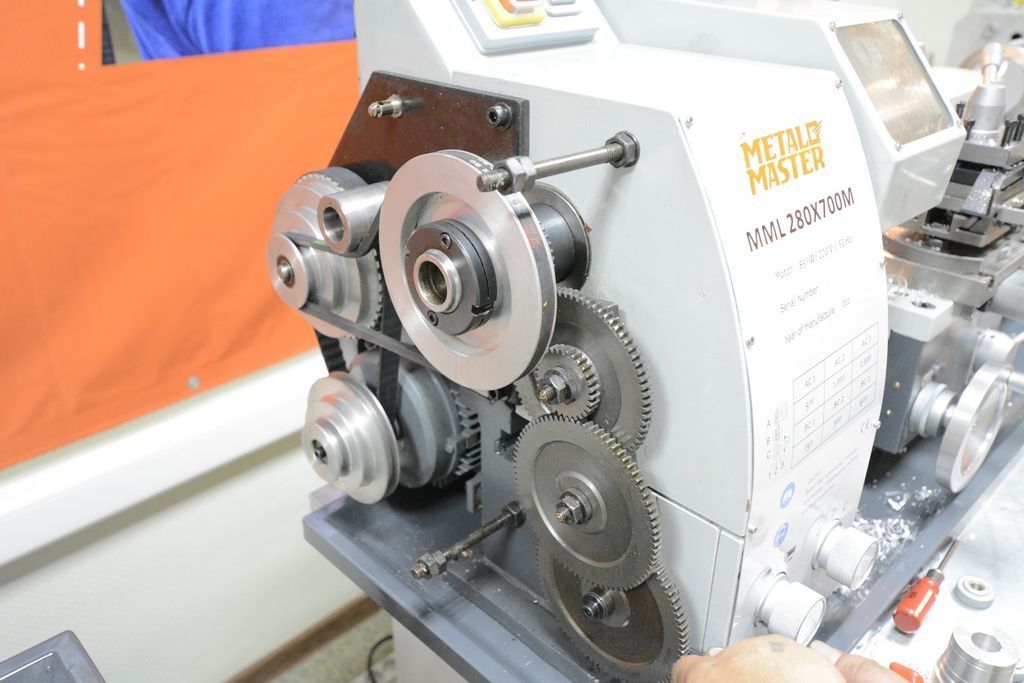 Настольный токарно-фрезерный станок Metal Master MML 250x550 M