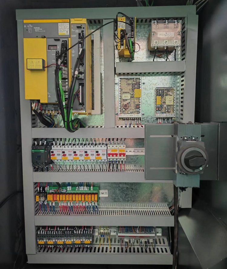 1360f-konstr-6.jpg 1360f-konstr-6.jpg