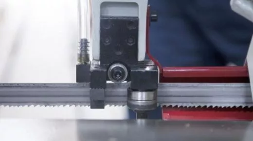 Ленточная пила с гидроразгрузкой STALEX BS-1018R