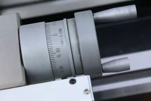 Универсальный токарный станок с УЦИ Metal Master MML 32100 (320x1000)