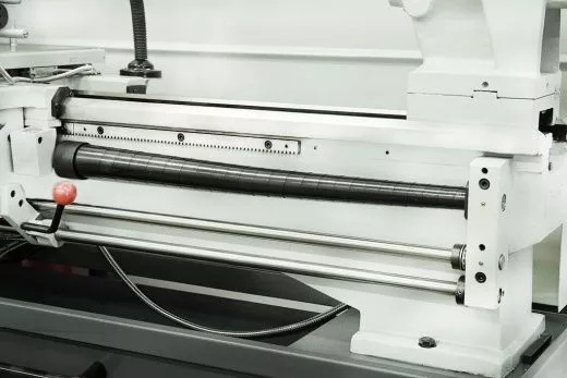 Универсальный токарно-винторезный станок Turner X40100 c УЦИ